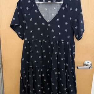 Navy Floral V-Neck Dress